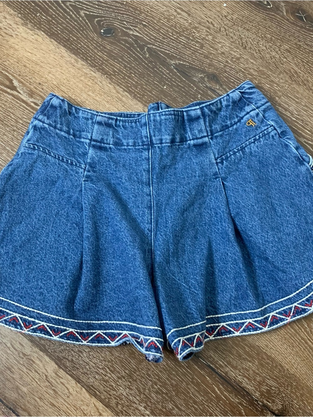 Pilcro Embroidered Pleated Denim Skirty Shorts 26 - Picture 6 of 9